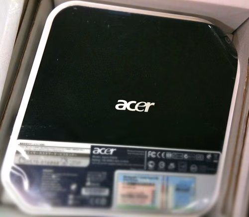 Aspire Revo ASR3610-A44が届いた