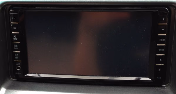 エスハイのナビを走行中でもTV視聴可能に変更