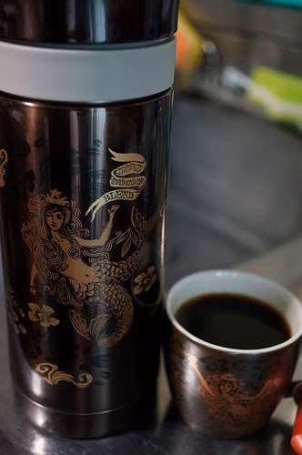 スターバックス15周年記念限定カップでグランクリュ