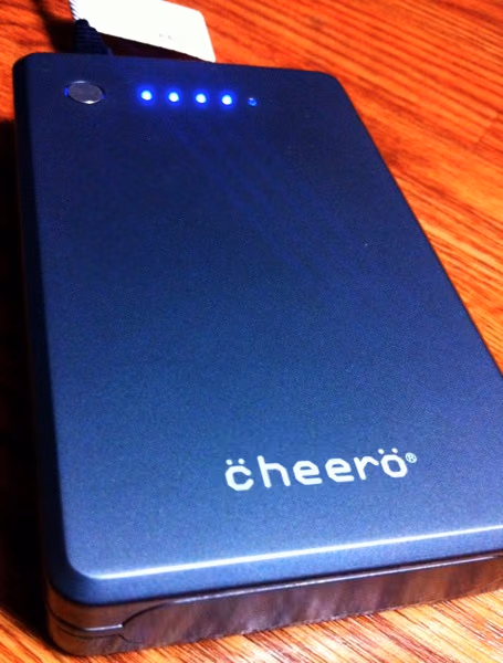 旅行用に大容量モバイルバッテリー「cheero Power Plus」を購入