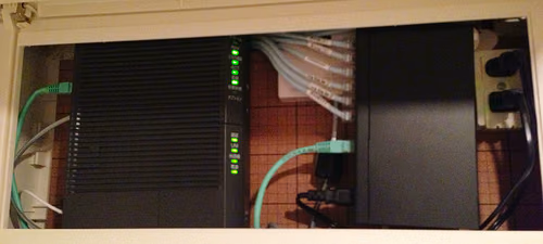 ギガハブと光ルーターを交換