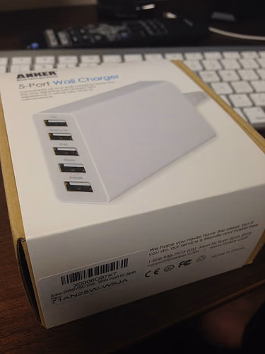 Anker 5-Port Wall ChargerはコスパいいUSB充電器ですね