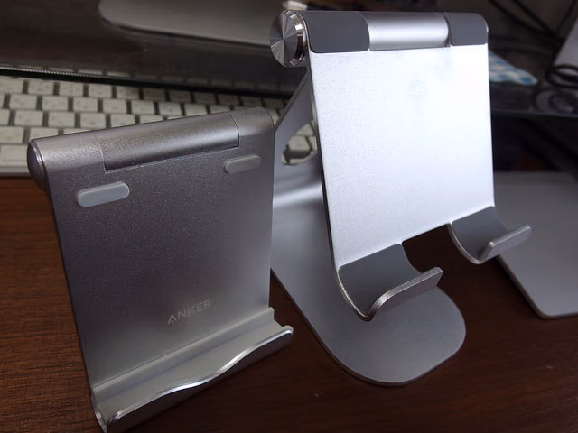 iPhone/iPadスタンドを買い替え